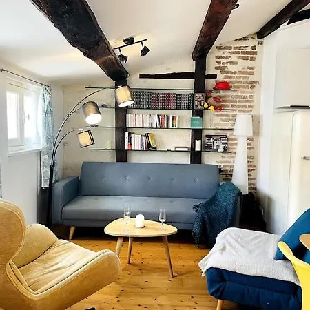 Le Chaine - Vieux Port Centre Apartment *
